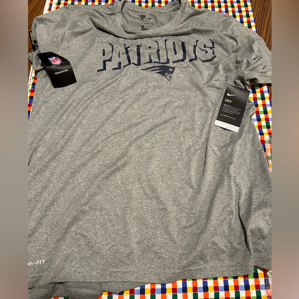 NWT Nike patrioits tshirt XL